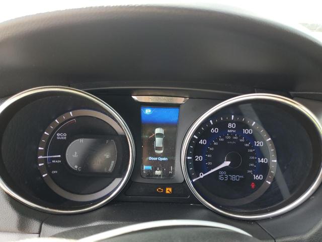 Photo 9 from auction – 2015 HYUNDAI SONATA HYB with VIN KMHEC4A48FA135490