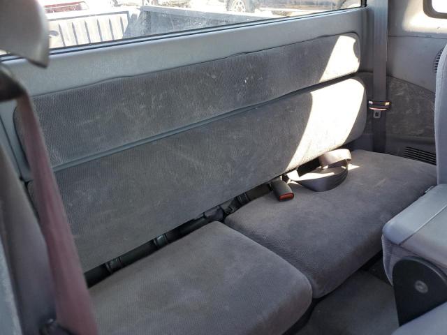 Photo 10 from auction – 2000 DODGE DAKOTA with VIN 1B7GG22N8YS551405
