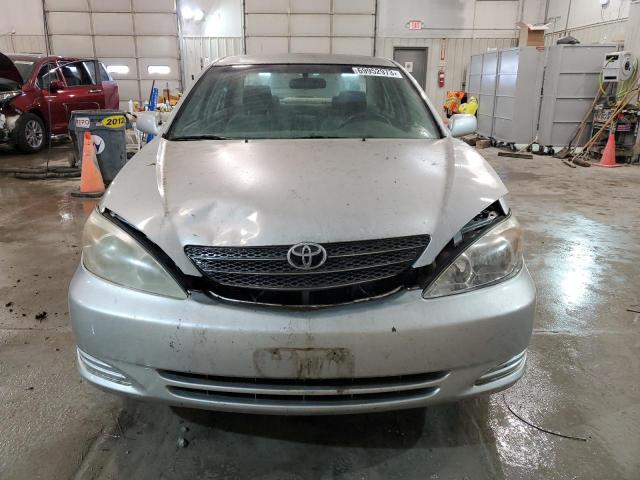 Photo 5 from auction – 2004 TOYOTA CAMRY LE with VIN 4T1BE32K34U817760
