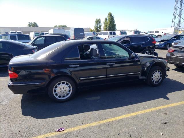 Photo 3 from auction – 2001 MERCEDES-BENZ E 320 with VIN WDBJF65J61B239807