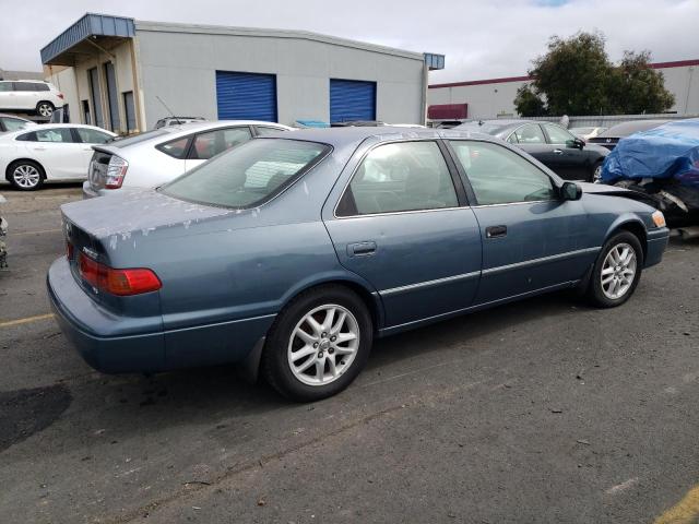 Photo 3 from auction – 2001 TOYOTA CAMRY LE with VIN 4T1BF28KX1U970081