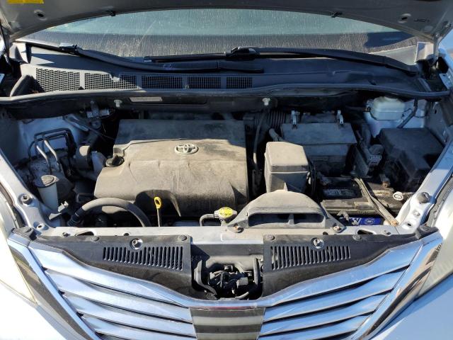 Photo 12 from auction – 2011 TOYOTA SIENNA XLE with VIN 5TDYK3DC3BS054864