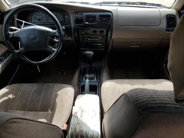 Photo 8 from auction – 1998 TOYOTA 4RUNNER SR with VIN JT3GN86R6W0072712