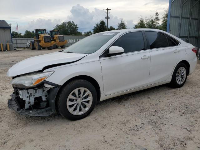 TOYOTA CAMRY LE 2017 with VIN 4T1BF1FK2HU645092 - Photo from auction