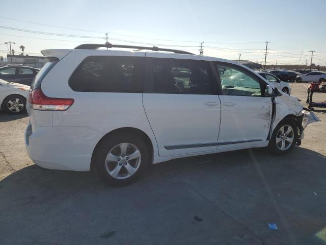 Photo 3 from auction – 2013 TOYOTA SIENNA LE with VIN 5TDKK3DC7DS366985