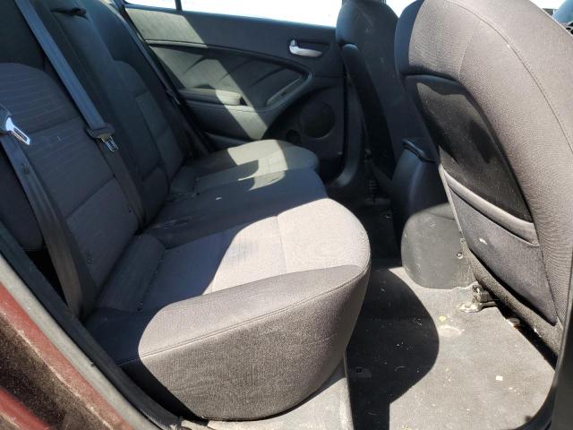 Photo 10 from auction – 2018 KIA FORTE LX with VIN 3KPFL4A77JE166402