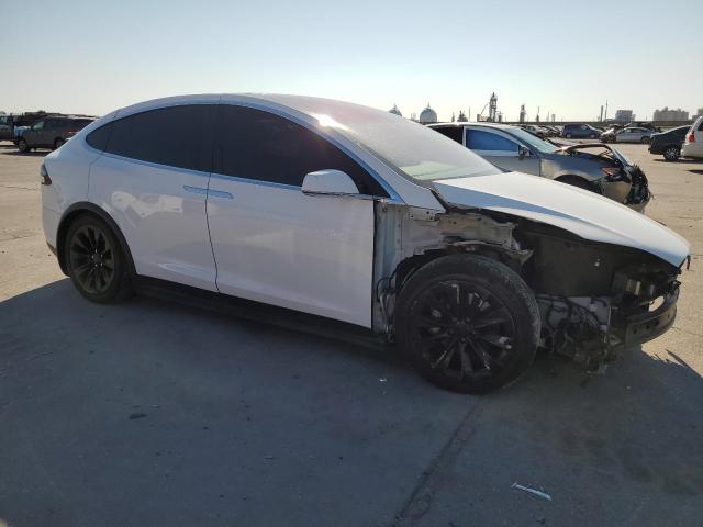 Photo 4 from auction – 2016 TESLA MODEL X with VIN 5YJXCBE29GF005298