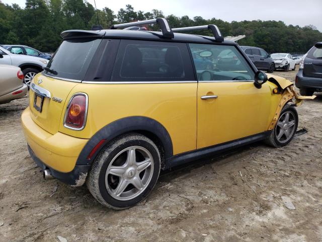 Photo 3 from auction – 2007 MINI COOPER with VIN WMWMF33547TT54330
