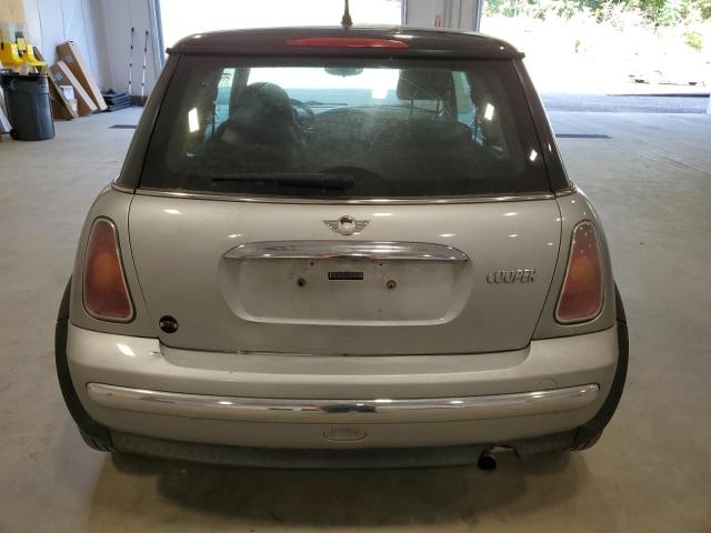 Photo 6 from auction – 2004 MINI COOPER with VIN WMWRC33414TC49152