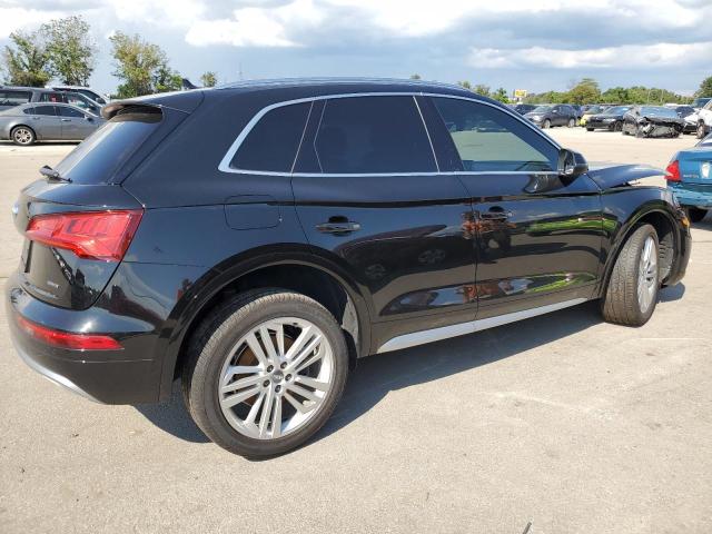Photo 3 from auction – 2019 AUDI Q5 PREMIUM with VIN WA1BNAFY2K2083901
