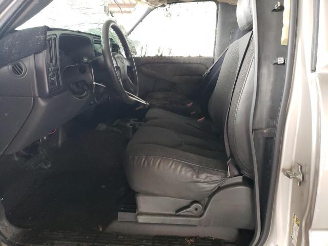 Photo 10 from auction – 2004 CHEVROLET SILVERADO with VIN 1GCEC14X64Z331449