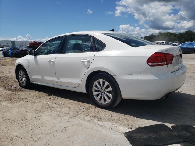 Photo 2 from auction – 2015 VOLKSWAGEN PASSAT S with VIN 1VWAT7A33FC013200
