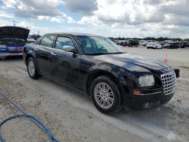 Photo 4 from auction – 2010 CHRYSLER 300 TOURIN with VIN 2C3CA1CV9AH281174