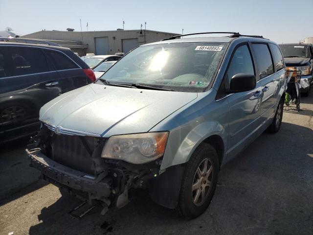 CHRYSLER TOWN & COU 2010 with VIN 2A4RR2D11AR376364 - Photo from auction