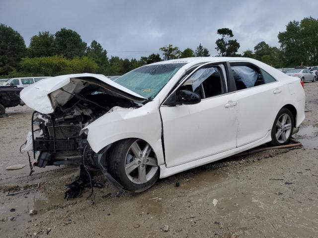 TOYOTA CAMRY L 2014 with VIN 4T1BF1FK4EU817733 - Photo from auction