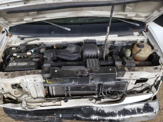 Photo 12 from auction – 2003 FORD ECONOLINE with VIN 1FTRE14W83HB99477