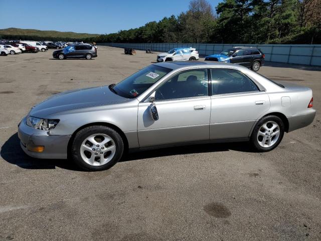 LEXUS ES 300 2001 with VIN JT8BF28G710327113 - Photo from auction