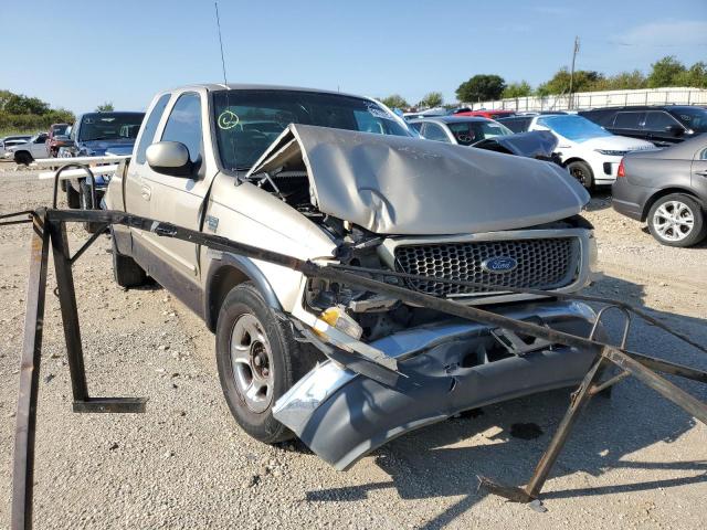 Photo 4 from auction – 2000 FORD F150 with VIN 1FTRX17L5YKA59909