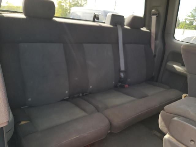 Photo 10 from auction – 2004 FORD F150 with VIN 1FTRX14WX4KB72280