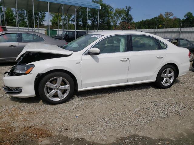 Photo 1 from auction – 2015 VOLKSWAGEN PASSAT S with VIN 1VWAS7A31FC113296