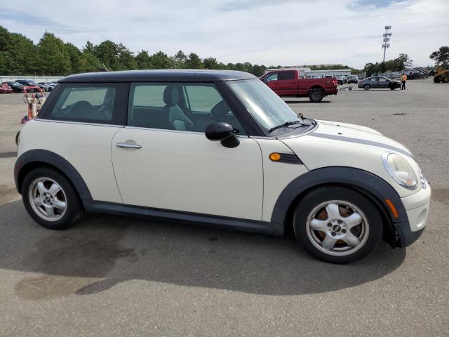Photo 4 from auction – 2008 MINI COOPER with VIN WMWMF33548TT62090