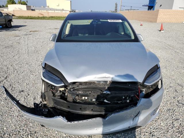 Photo 5 from auction – 2016 TESLA MODEL X with VIN 5YJXCBE24GF001658