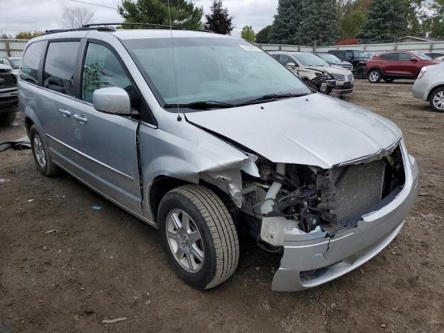 Photo 4 from auction – 2010 CHRYSLER TOWN & COU with VIN 2A4RR5DX9AR123749