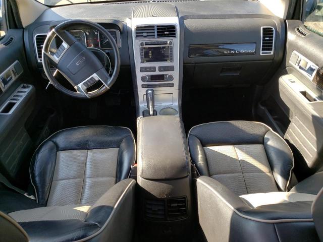 Photo 8 from auction – 2009 LINCOLN MKX with VIN 2LMDU88C69BJ13823