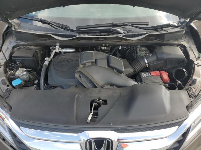 Photo 12 from auction – 2018 HONDA ODYSSEY EL with VIN 5FNRL6H96JB069430