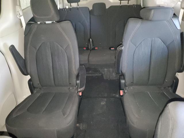 Снимка 11 от търг – 2018 CHRYSLER PACIFICA L с VIN 2C4RC1CG4JR175081