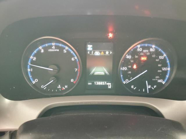 Photo 9 from auction – 2018 TOYOTA RAV4 LE with VIN 2T3ZFREV6JW468987