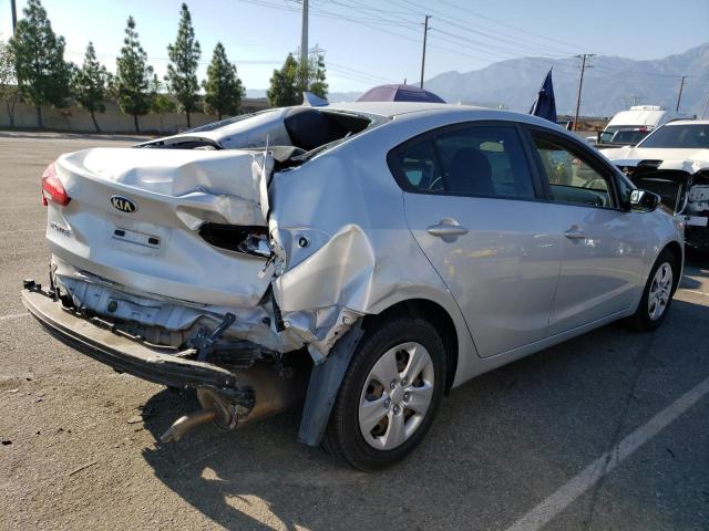 Photo 3 from auction – 2018 KIA FORTE LX with VIN 3KPFK4A79JE237313
