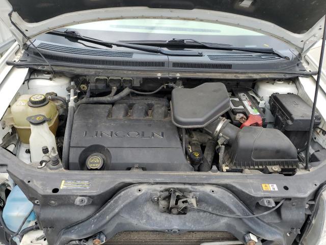 Photo 12 from auction – 2007 LINCOLN MKX with VIN 2LMDU88C17BJ30106