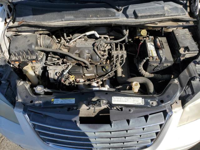 Photo 11 from auction – 2010 CHRYSLER TOWN & COU with VIN 2A4RR5D10AR132075