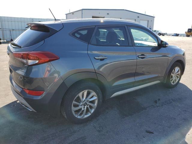 Photo 3 from auction – 2017 HYUNDAI TUCSON LIM with VIN KM8J3CA2XHU287957