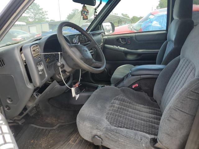Photo 7 from auction – 2001 CHEVROLET BLAZER with VIN 1GNCS13W912114654
