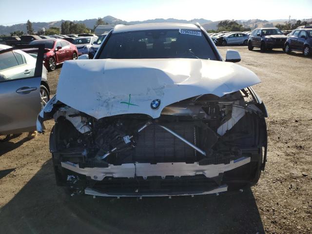 Photo 5 from auction – 2019 BMW X3 SDRIVE3 with VIN 5UXTR7C53KLR51912