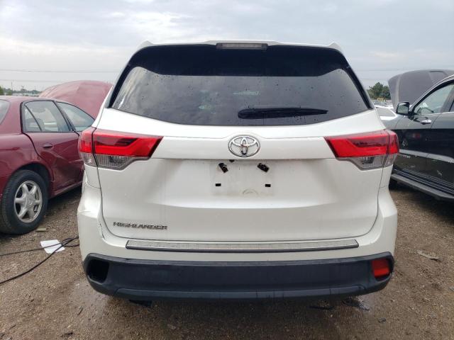 Photo 6 from auction – 2019 TOYOTA HIGHLANDER with VIN 5TDZARFH6KS042307