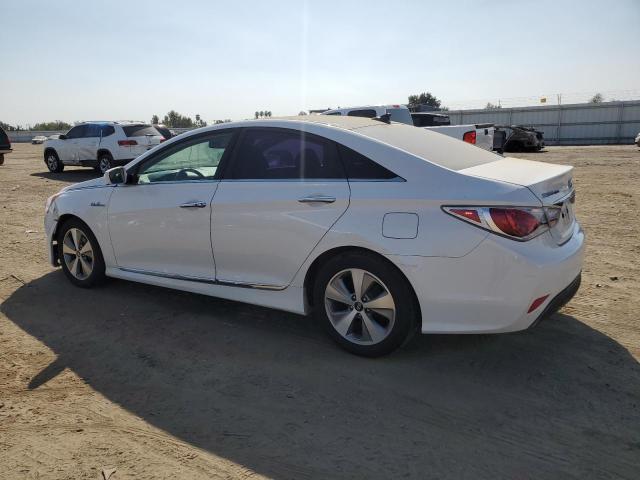 Photo 2 from auction – 2012 HYUNDAI SONATA HYB with VIN KMHEC4A49CA023261