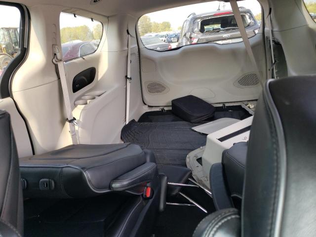 Photo 10 from auction – 2017 CHRYSLER PACIFICA E with VIN 2C4RC1N71HR735422