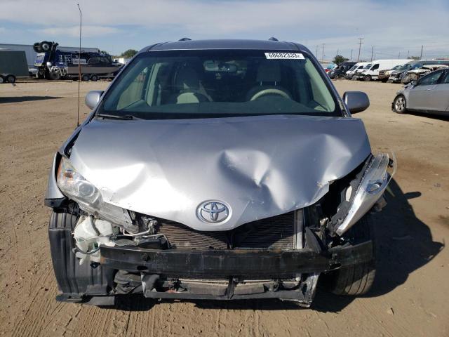 Photo 5 from auction – 2013 TOYOTA SIENNA with VIN 5TDKK3DC6DS346906