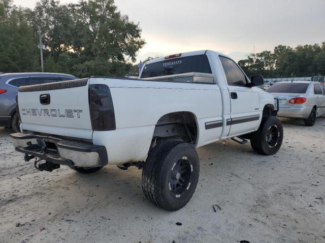 Снимка 3 от търг – 2000 CHEVROLET SILVERADO с VIN 1GCEC14W7YZ348998