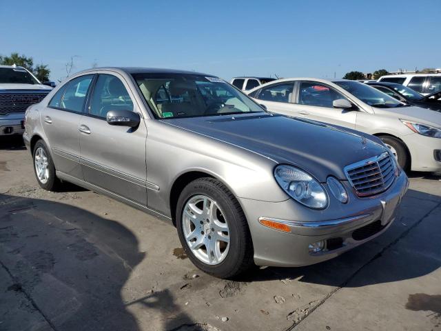 Zdjęcie 4 z aukcji – 2004 MERCEDES-BENZ E 320 z VIN WDBUF65J64A445247