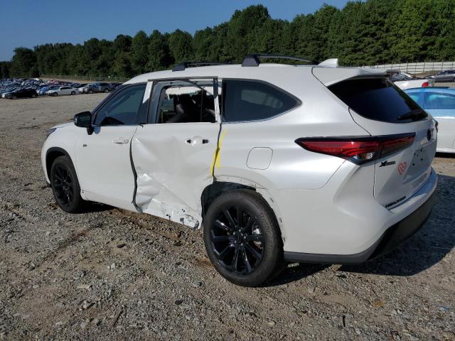 Photo 2 from auction – 2022 TOYOTA HIGHLANDER with VIN 5TDGZRAHXNS130918