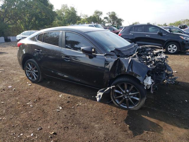 Photo 4 from auction – 2018 MAZDA 3 TOURING with VIN 3MZBN1V31JM201565