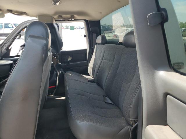 Photo 10 from auction – 2004 CHEVROLET SILVERADO with VIN 1GCEC19T64E273260
