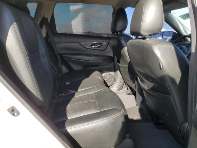 Photo 11 from auction – 2017 NISSAN ROGUE S with VIN 5N1AT2MT1HC770290
