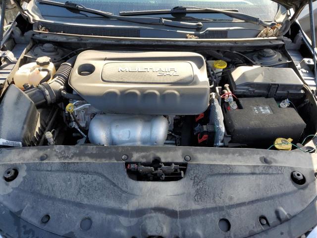 Photo 11 from auction – 2015 CHRYSLER 200 LIMITE with VIN 1C3CCCAB0FN597897