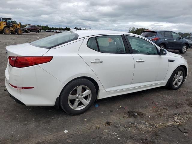 Photo 3 from auction – 2015 KIA OPTIMA LX with VIN KNAGM4A73F5530915