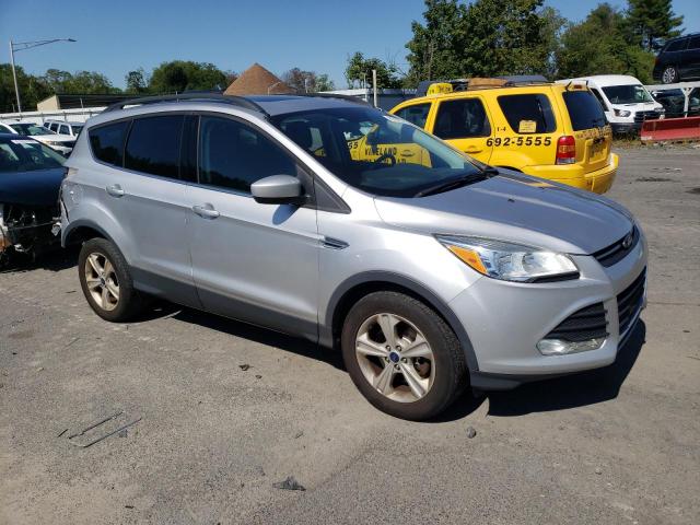 Photo 4 from auction – 2016 FORD ESCAPE SE with VIN 1FMCU9GX5GUA58970